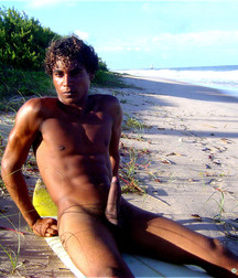 Edmilson 5a3a00a3a9e5e.jpg