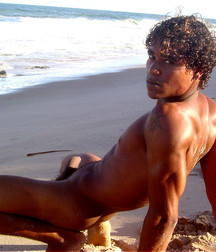 Edmilson 5a3a00c72aa5a.jpg