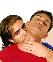 Gal & Hen 5a3a02211f28f.jpg