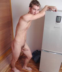 Milan 5a3bd210ecc56.jpg