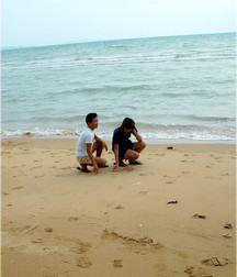 Lee & Jo 5a3bd882b75f6.jpg