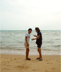 Lee & Jo 5a3bd8880ef8c.jpg