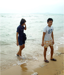 Lee & Jo 5a3bd890b6b05.jpg