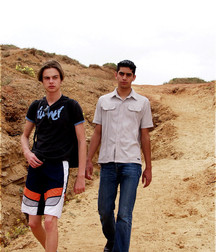 Ariel & Idan 5a3e23138fccf.jpg