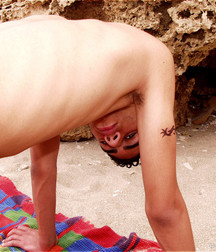 Ariel & Idan 5a3e238790c4f.jpg