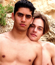 Ariel & Idan 5a3e23fbdf92b.jpg