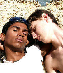 Hen & Dennis 5a3e2494ed13b.jpg