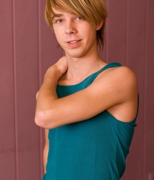 Tommy  5a3f6247e098e.jpg
