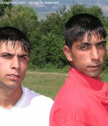 Brothers 5a44ca3c920e5.jpg