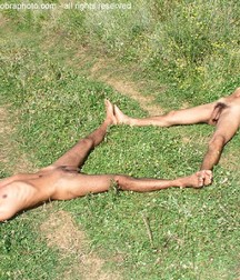 Brothers 5a44ca623b126.jpg