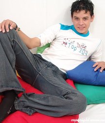 Alejandro 1 5a4f458d8500a.jpg