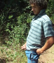 Pissing Boys 5a54ad8742a62.jpg
