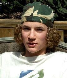 Richie 2 5a54b0c7c1a1d.jpg