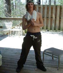 Richie 2 5a54b0d7d2ae4.jpg