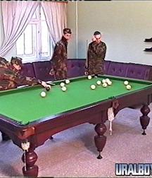 Billard Players 5a589795f2d3d.jpg