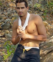 AB_Valdo 5a59e1f400675.jpg