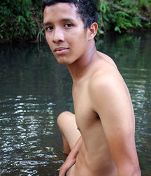 AB_Xhelin 5a59e5001e22e.jpg