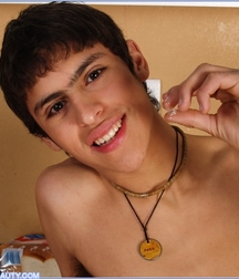 ADRIANO 5a5f1dc3405be.jpg