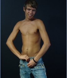 CHRISTIAN M 5a60478d79edd.jpg