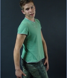 DOMINIK 5a604a00bab3a.jpg