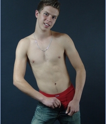 DOMINIK 5a604a1f63c4b.jpg