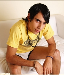 FABRICE 5a61ada06202f.jpg
