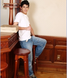 MICHEL 5a65a056c8cff.jpg