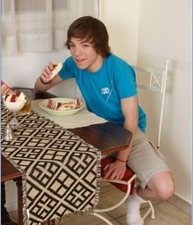 PAT 5a65a325c6cc5.jpg