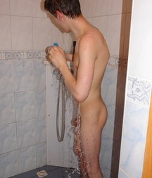 Archie_in_sauna 5a759bb75329c.jpg