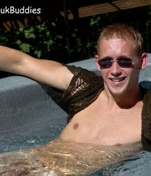 BuBu_Daniel-01 5a7ad3e58f9a2.jpg