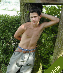 Alvin 5a8410d2e8a04.jpg