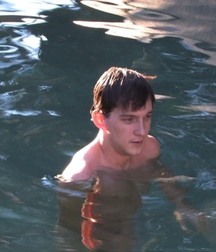 Tristan-Tyler_and_Andy-Kay 5a897b37dcb66.jpg
