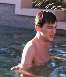 Tristan-Tyler_and_Andy-Kay 5a897b3b54f7e.jpg