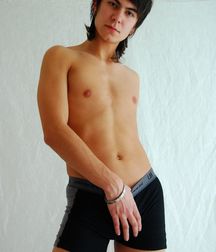 DuB_Alexander-00-Shaved 5aa659fe8fb07.jpg