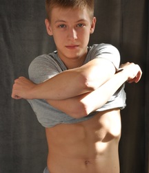 Cute model Dragan 5867cbfc640e4.jpg