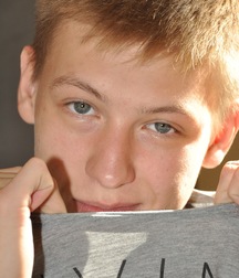 Cute model Dragan 5867cbfd8e06b.jpg