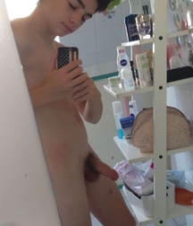 Hot Selfie Guys mirror boys porn nudes 61eedca48dedd.jpg