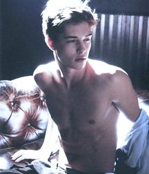 Sexy Shirtless 58f9e97f8407f.jpg