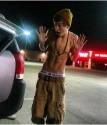 Sexy Shirtless 58f9e9a90ae6d.jpg