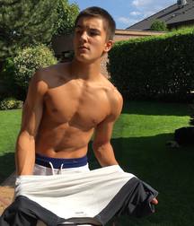Shirtless and Sexy  59175998cad05.jpg