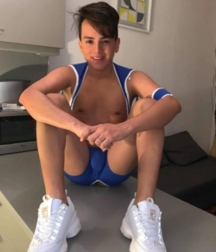 My favourite kind of boys ... 5c78711a5d66e.png