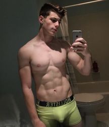 My favourite kind of boys ... 5c7871b1a1860.jpg