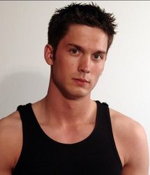 Horny  looks (no nude 01) 5d4cc2460edea.jpg