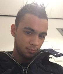 Horny  looks (no nude 01) 5d4cc24aa94c5.jpg