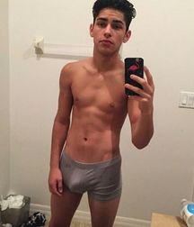 All types of selfies 5d233ddc87af1.jpeg