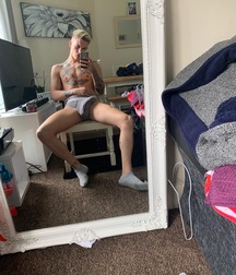 Assortment of selfies and other 5db80e228f038.jpeg