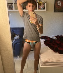 Assorted undies 5dc14f637cf7e.jpeg