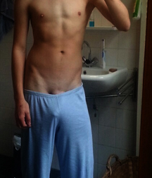 Assorts selfies and much more boys porn 5ef5214e31bf5.png