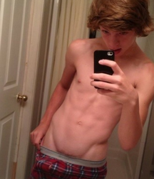 Assorts selfies and much more boys porn 5ef521ea37787.png