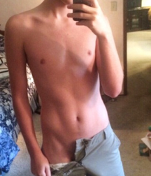 Assorts selfies and much more boys porn 5ef52306ebc71.png